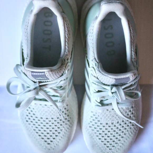 Adidas Ultra Boost 1.0 Mint Green Women's Size 6 - Picture 14 of 15